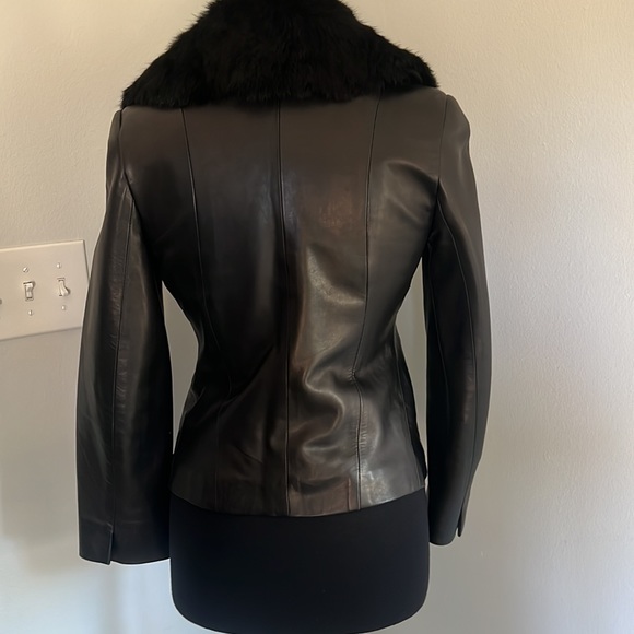 DKNY genuine black leather jacket with detachable fur collar - Picture 4 of 7